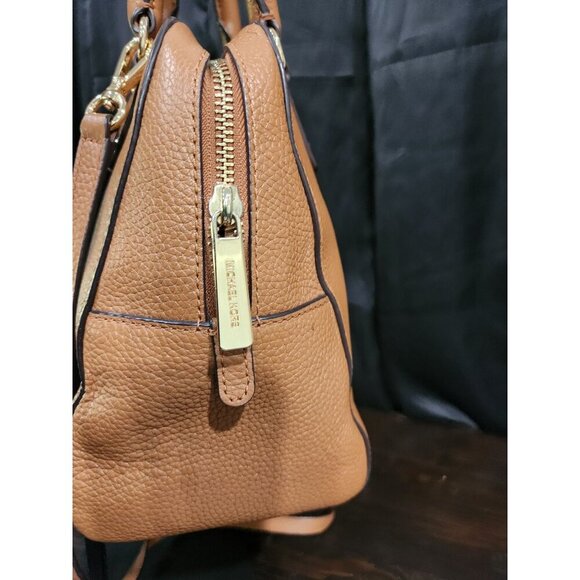 Michael Kors Sandrine Large Saffiano Leather Purse/Crossbody Acorn - Picture 3 of 8